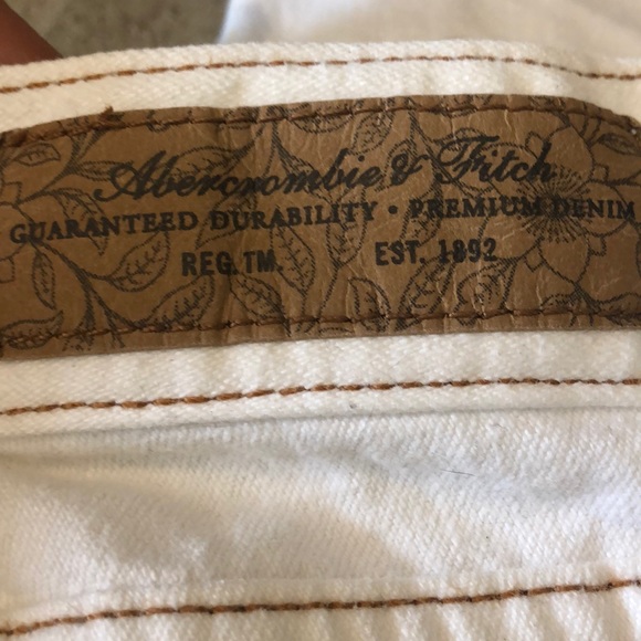 Abercrombie and Fitch White Denim Jeans size 8 - Picture 7 of 14